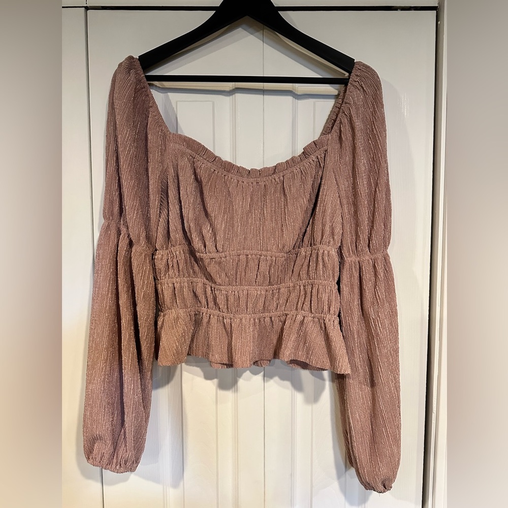 Aster Cinched Plisse Top In Blush